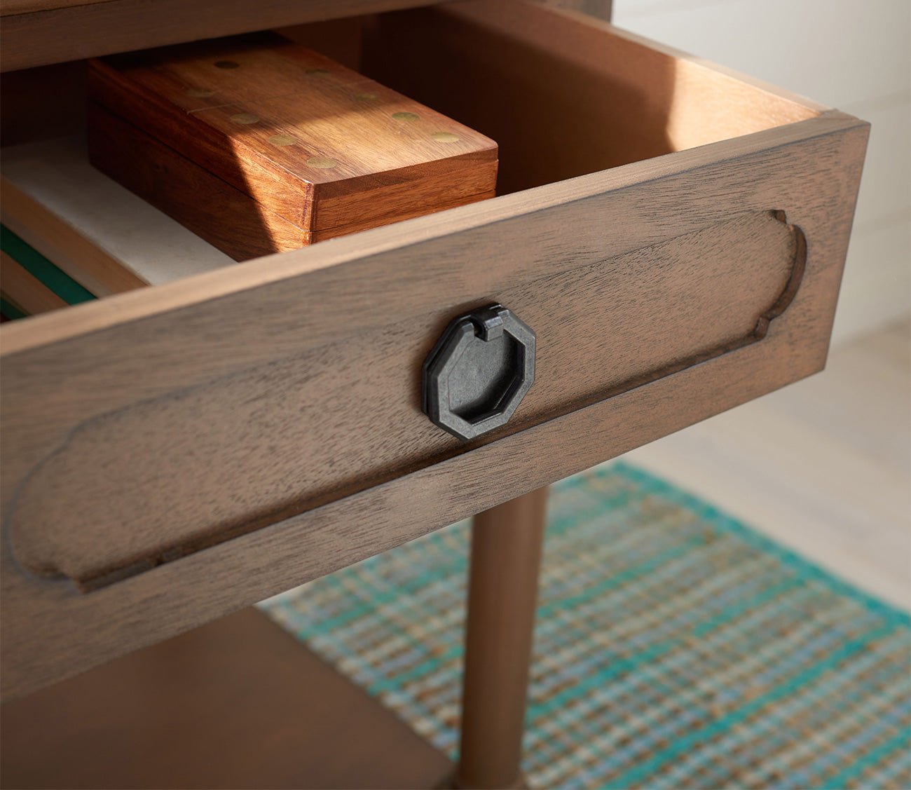 Safavieh Allura 1-Drawer Accent Table