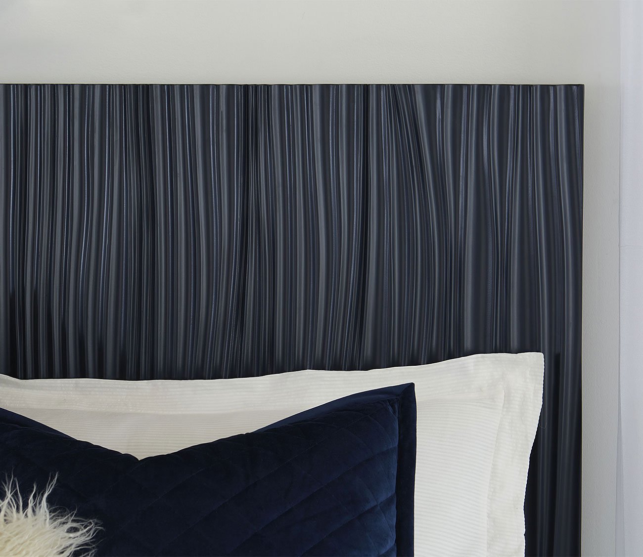 Modus Furniture Argento Bedroom Set