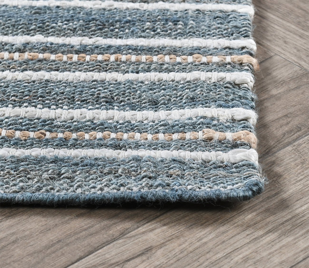 Villa by Classic Home Del Mar Aqua Area Rug