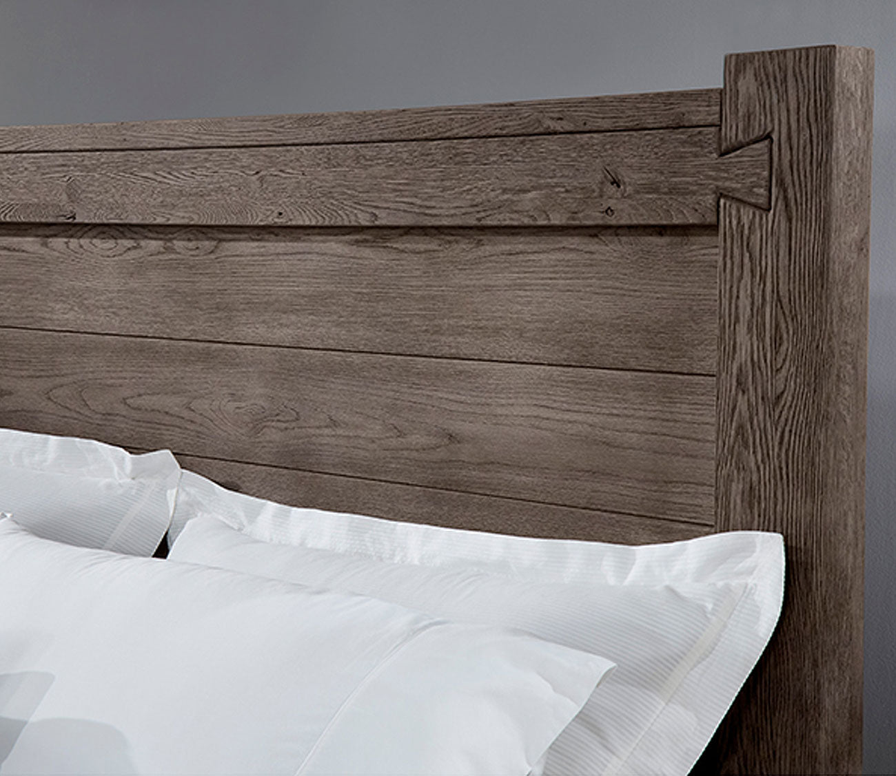 Vaughan Bassett Dovetail 6X6 Bed Bedroom Set