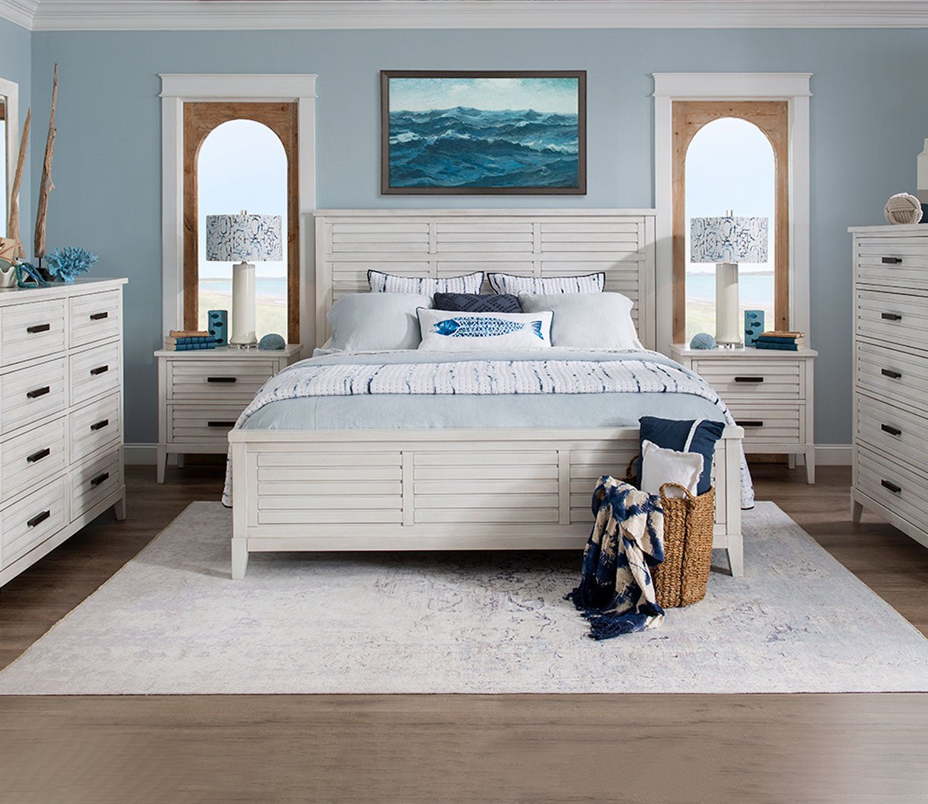 Legacy Classic Edgewater 5-Drawer Chest