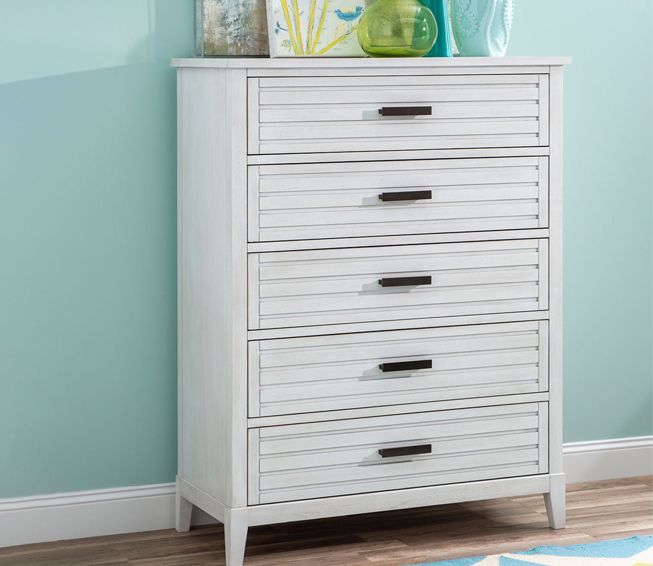 Legacy Classic Edgewater 5-Drawer Chest