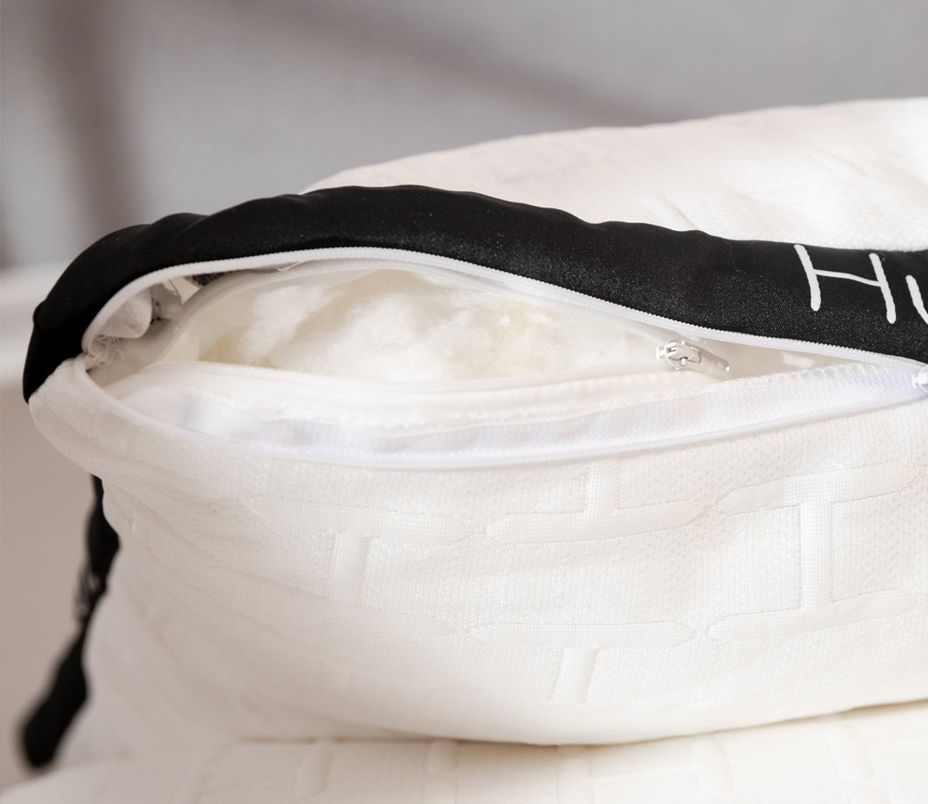 Hush Cooling Adjustable Hybrid Pillow