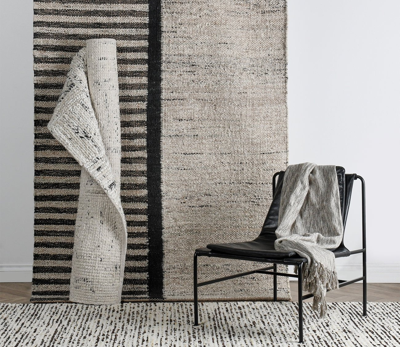 Villa by Classic Home Isa Stripe Ivory Black Area Rug