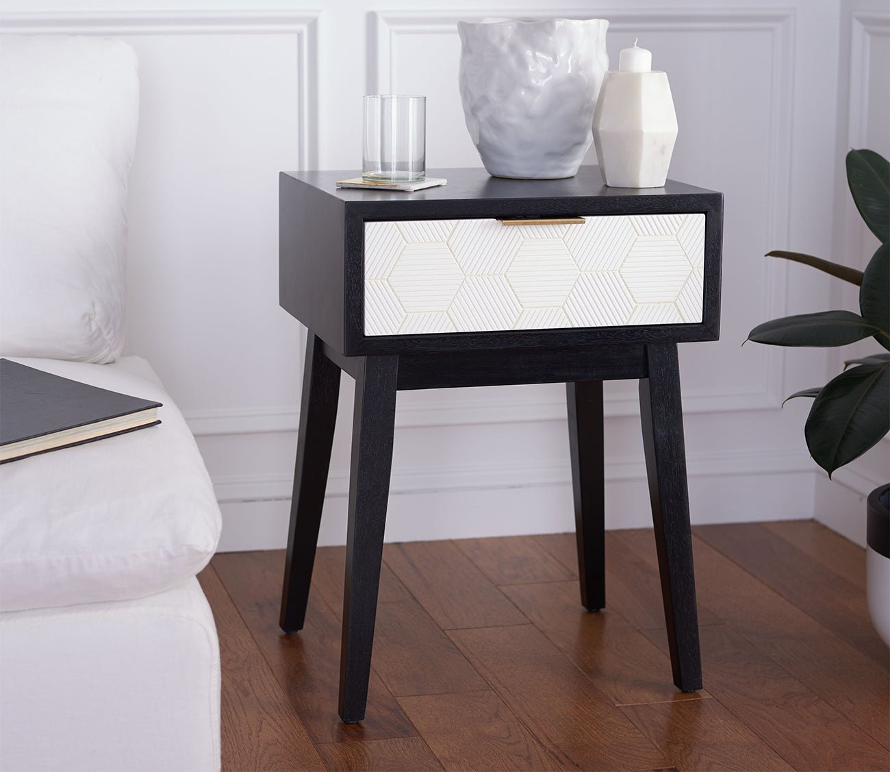 Safavieh Keya 1-Drawer Accent Table