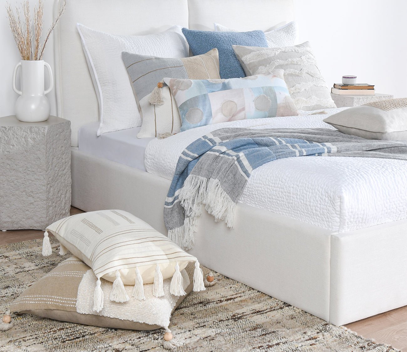 Villa by Classic Home Lima Stripe Throw Blanket