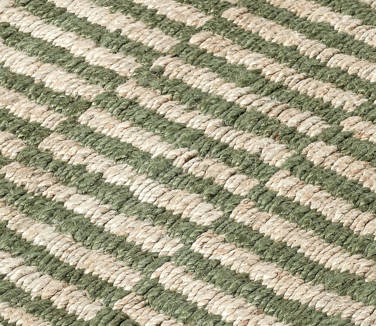 Villa by Classic Home Monterey Jute Area Rug