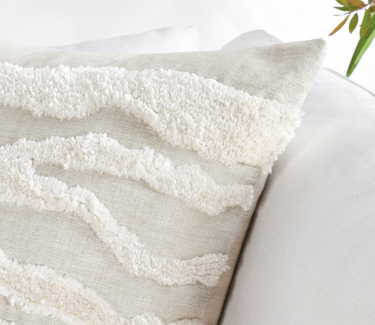 Villa by Classic Home Passage Hand-Tufted Throw Pillow