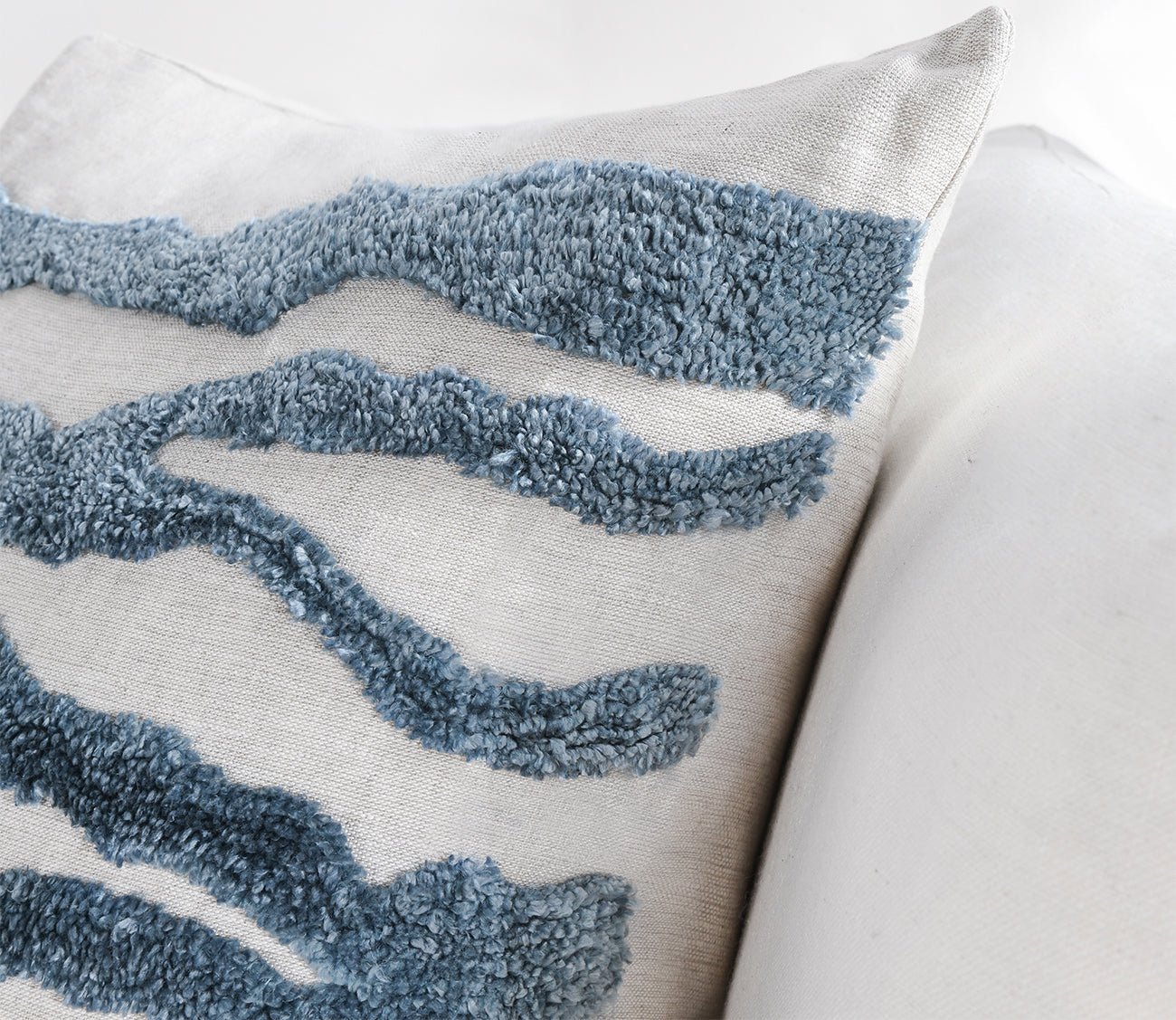 Villa by Classic Home Passage Hand-Tufted Throw Pillow