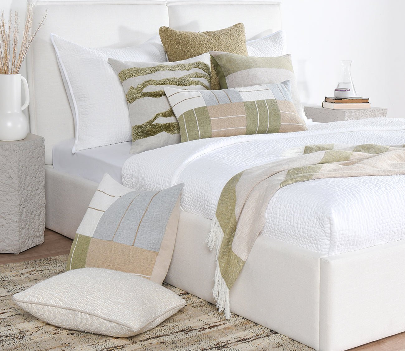 Villa by Classic Home Passage Hand-Tufted Throw Pillow