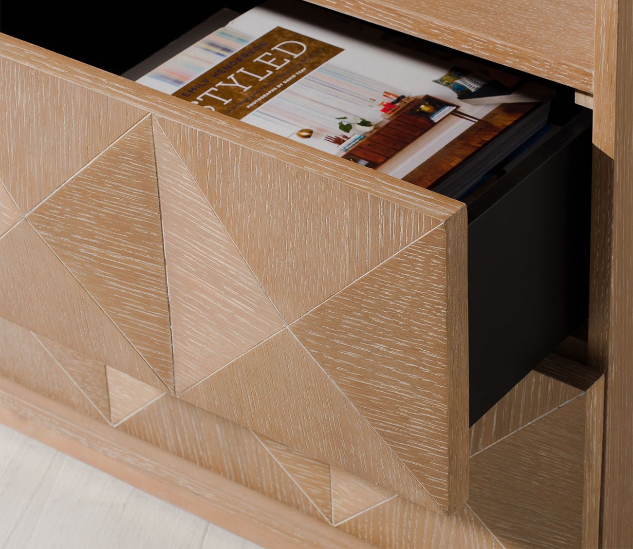 Safavieh Patty 2-Drawer Nightstand