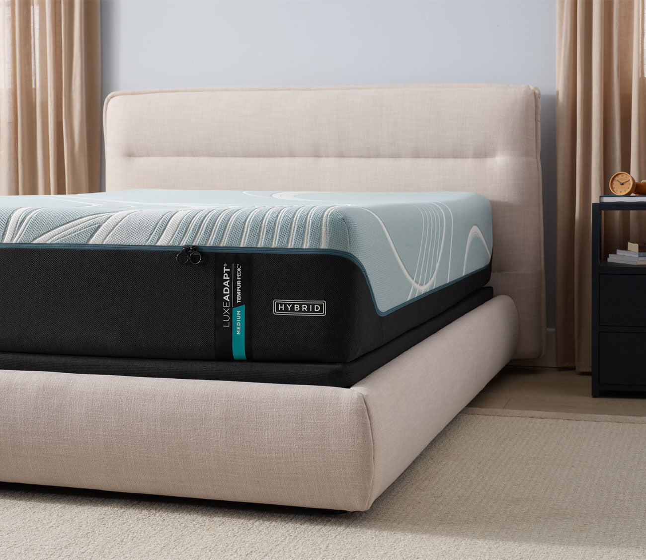 TEMPUR-LuxeAdapt 2.0 Medium Hybrid Mattress