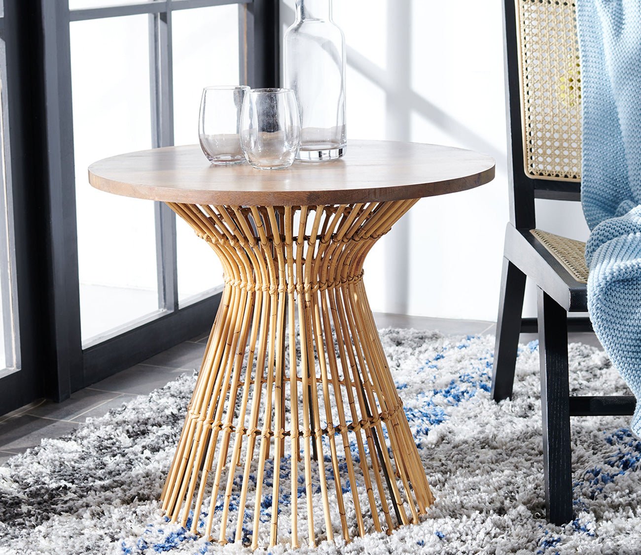 Safavieh Whent Round Accent Table
