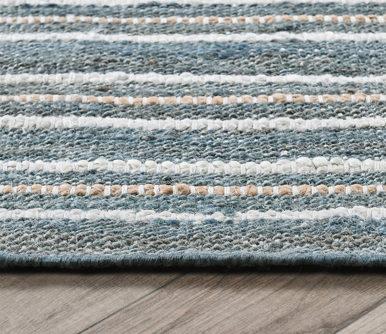 Villa by Classic Home Del Mar Aqua Area Rug