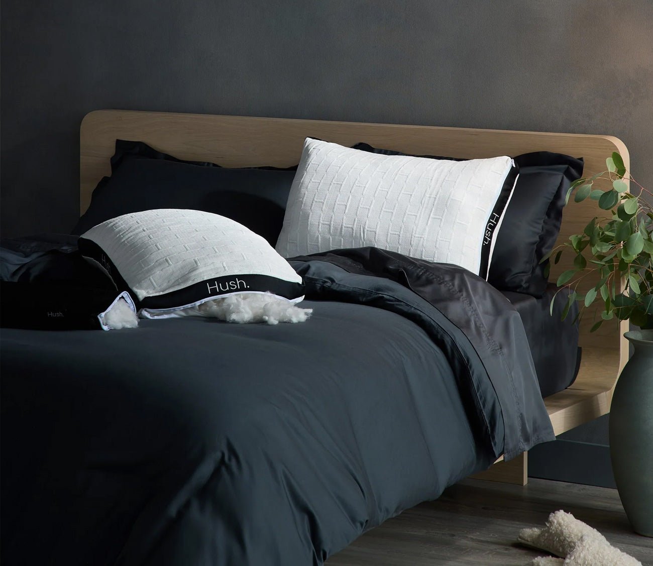 Hush Cooling Adjustable Hybrid Pillow